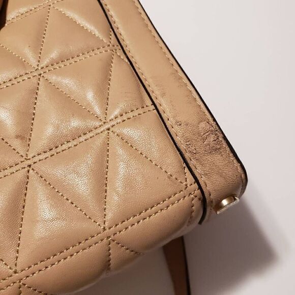 Michael Kors Biege Vivianne Patent Messenger Bag - Picture 5 of 14